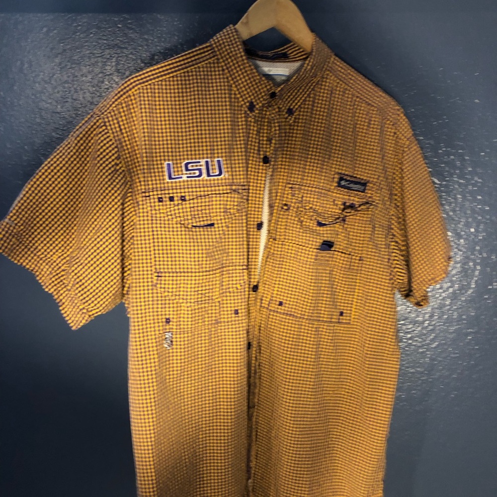 NWOT LSU Columbia button up shirt, size medium